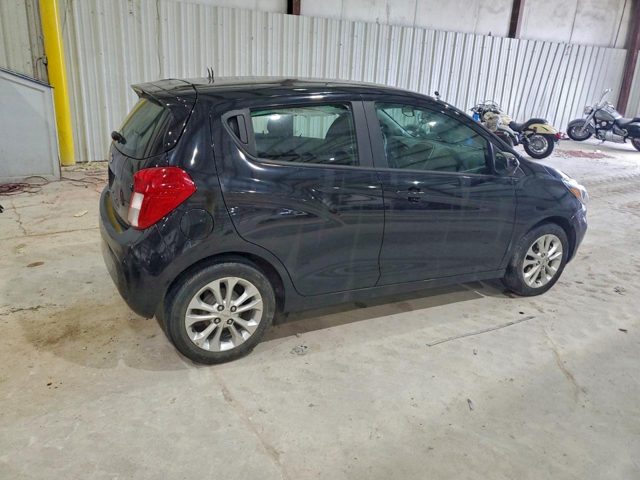 CHEVROLET SPARK 1LT