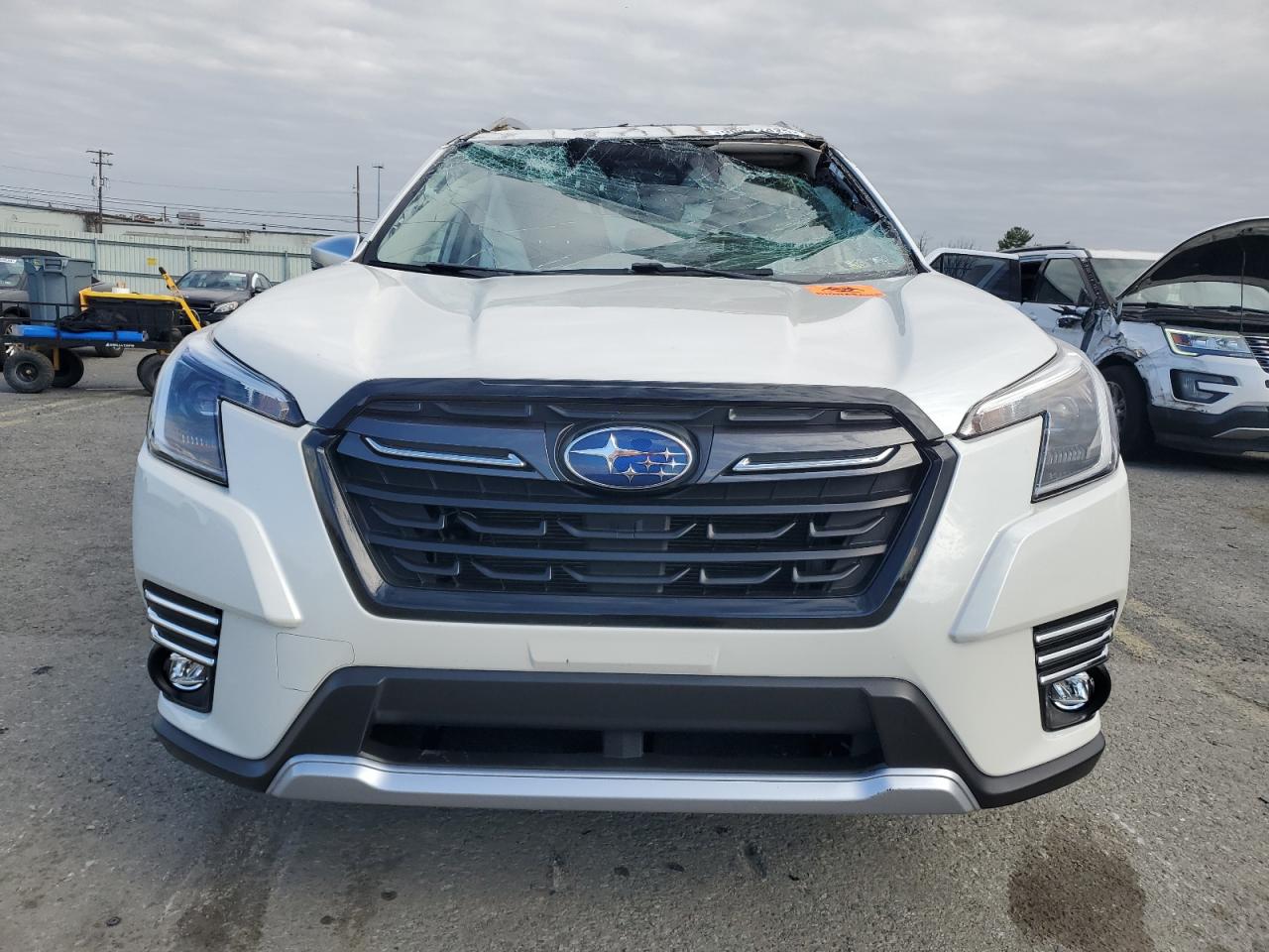 SUBARU FORESTER TOURING