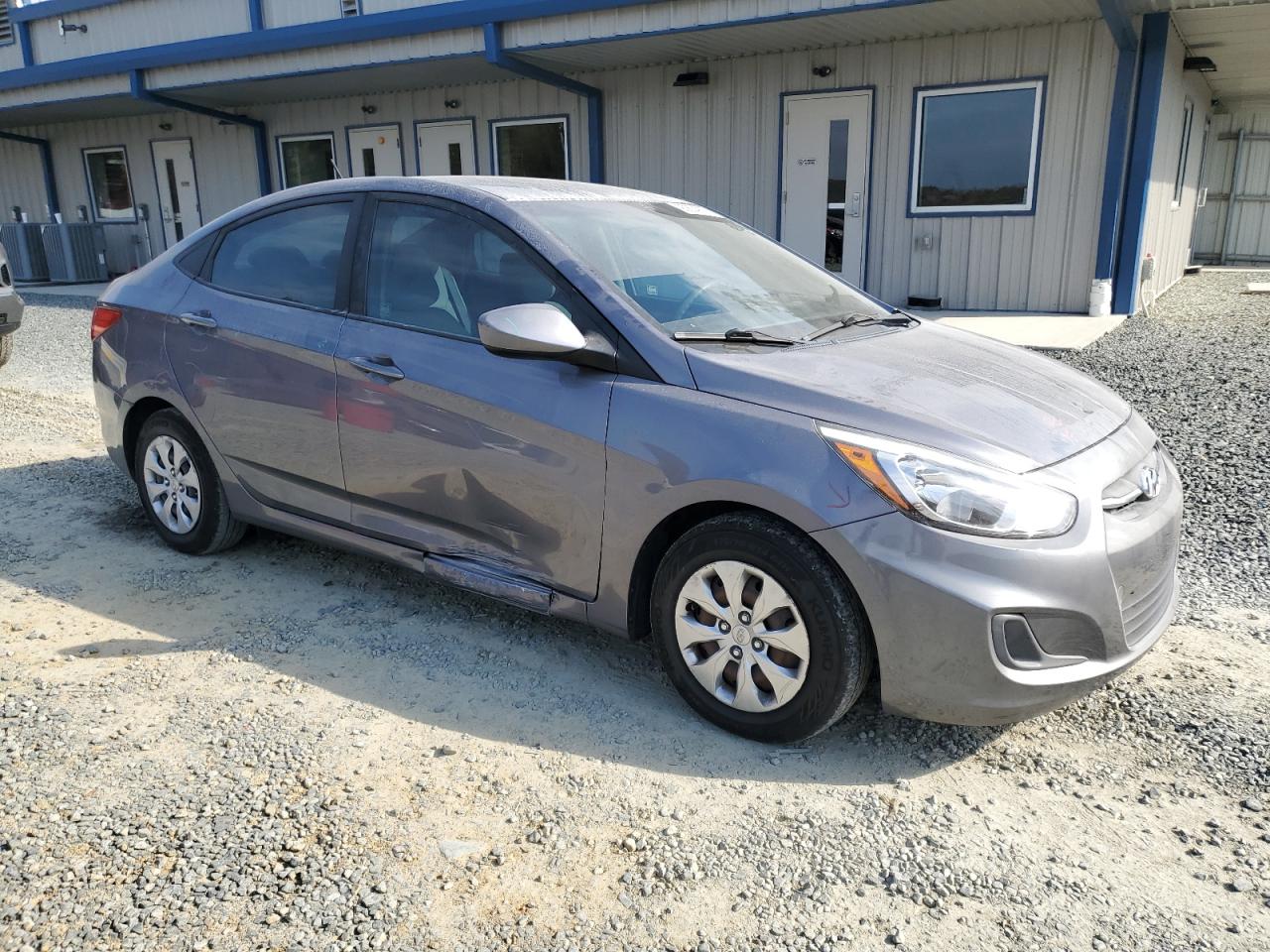 HYUNDAI ACCENT SE