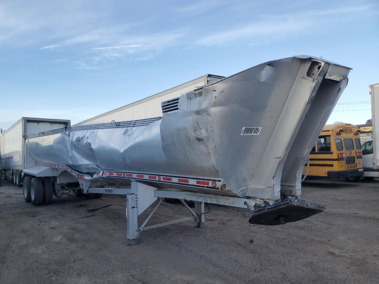 Lot #3285902559 2024 MAC TRAILER UNKNOWN