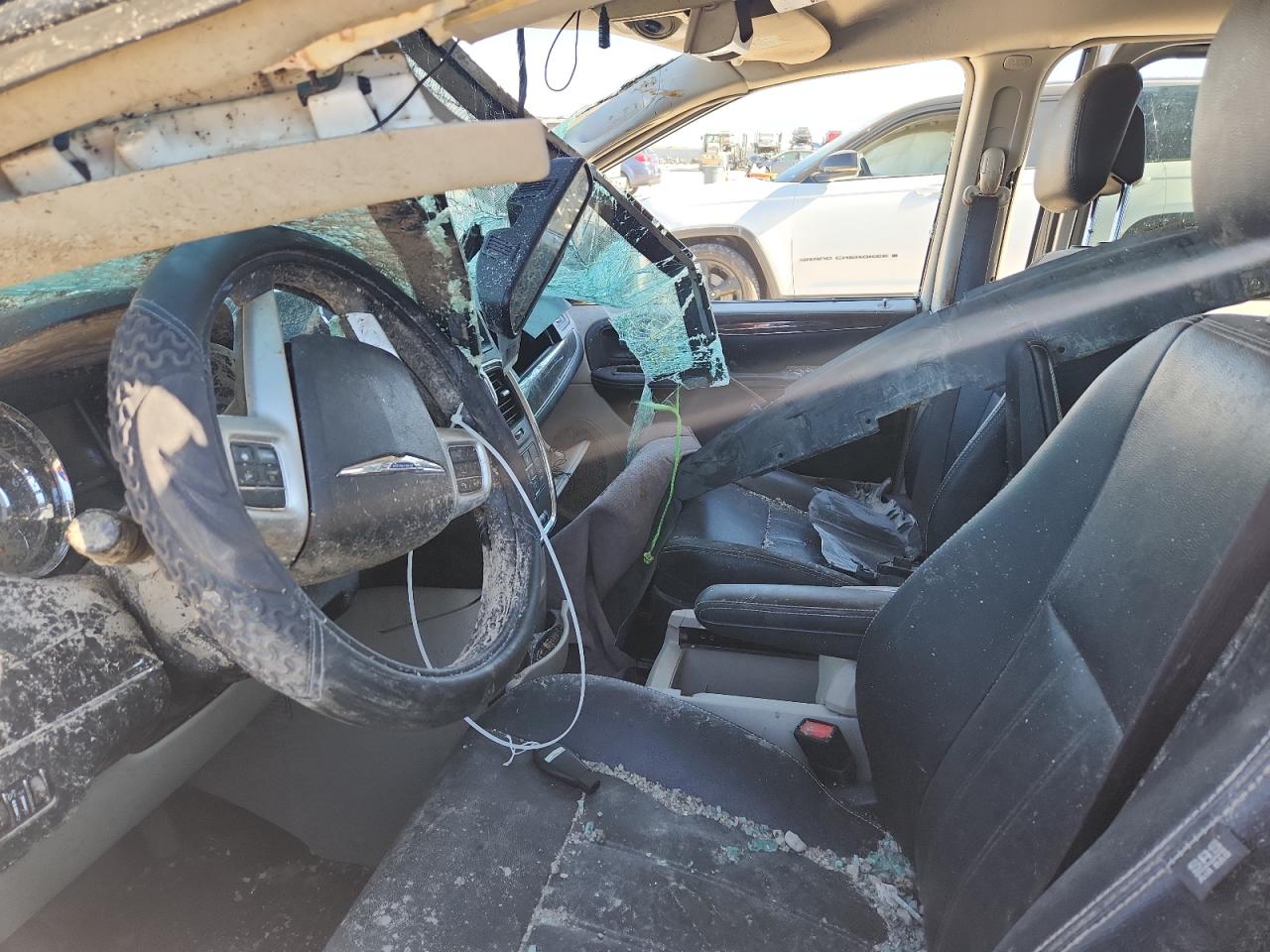 CHRYSLER TOWN & COUNTRY TOURING