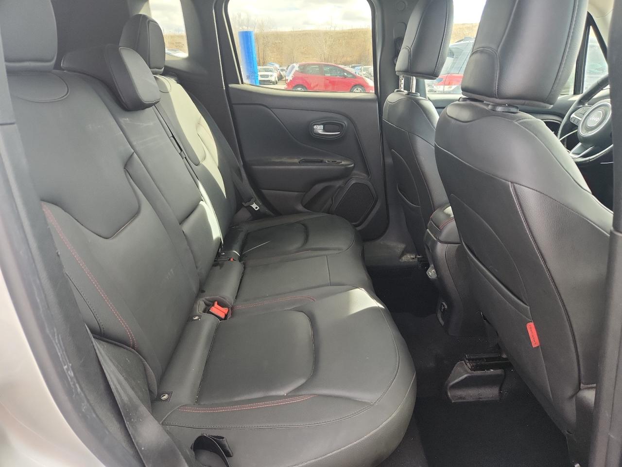 JEEP RENEGADE TRAILHAWK