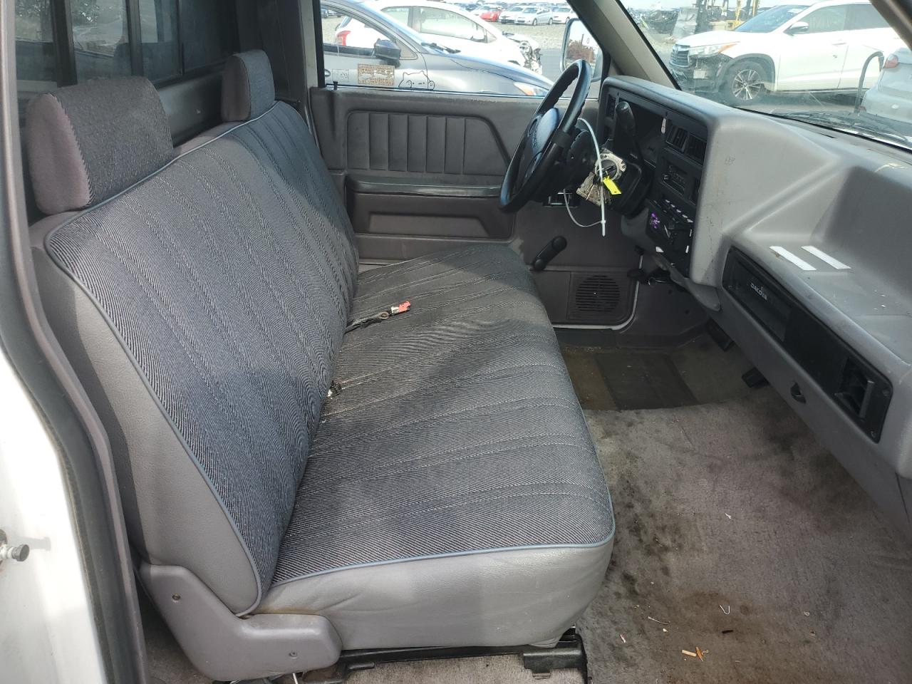 Lot #3302687070 1995 DODGE DAKOTA