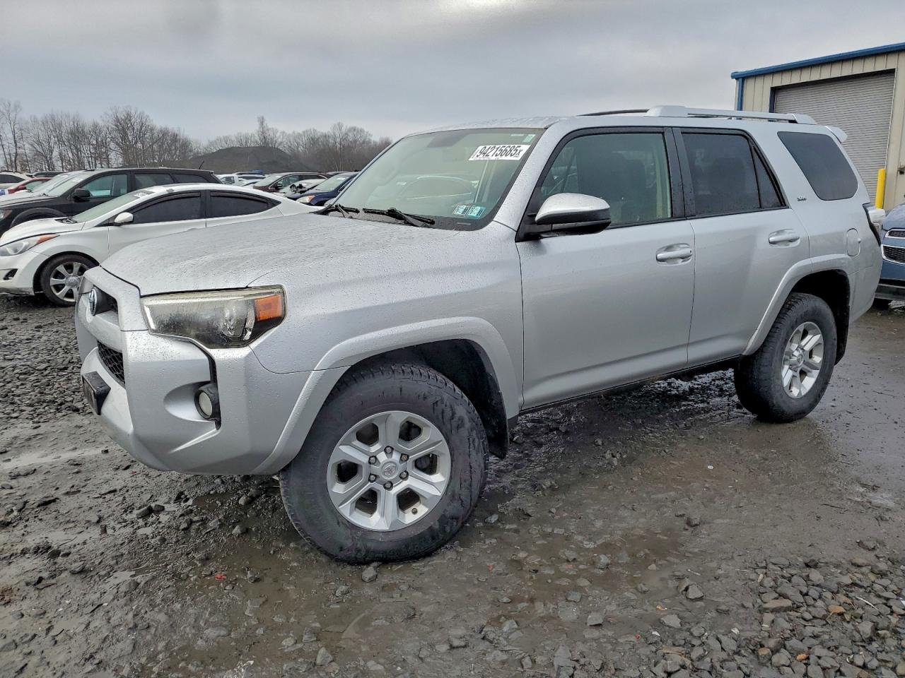 TOYOTA 4RUNNER SR5/SR5 PREMIUM