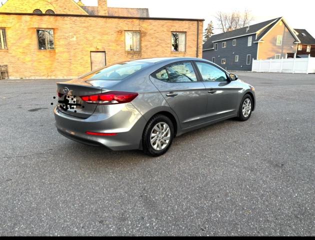 2018 HYUNDAI ELANTRA SE #3290385759