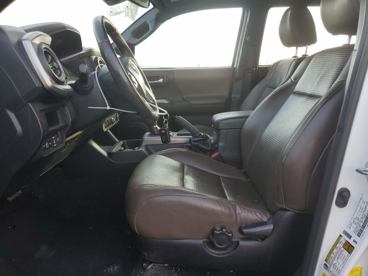 TOYOTA TACOMA DOUBLE CAB