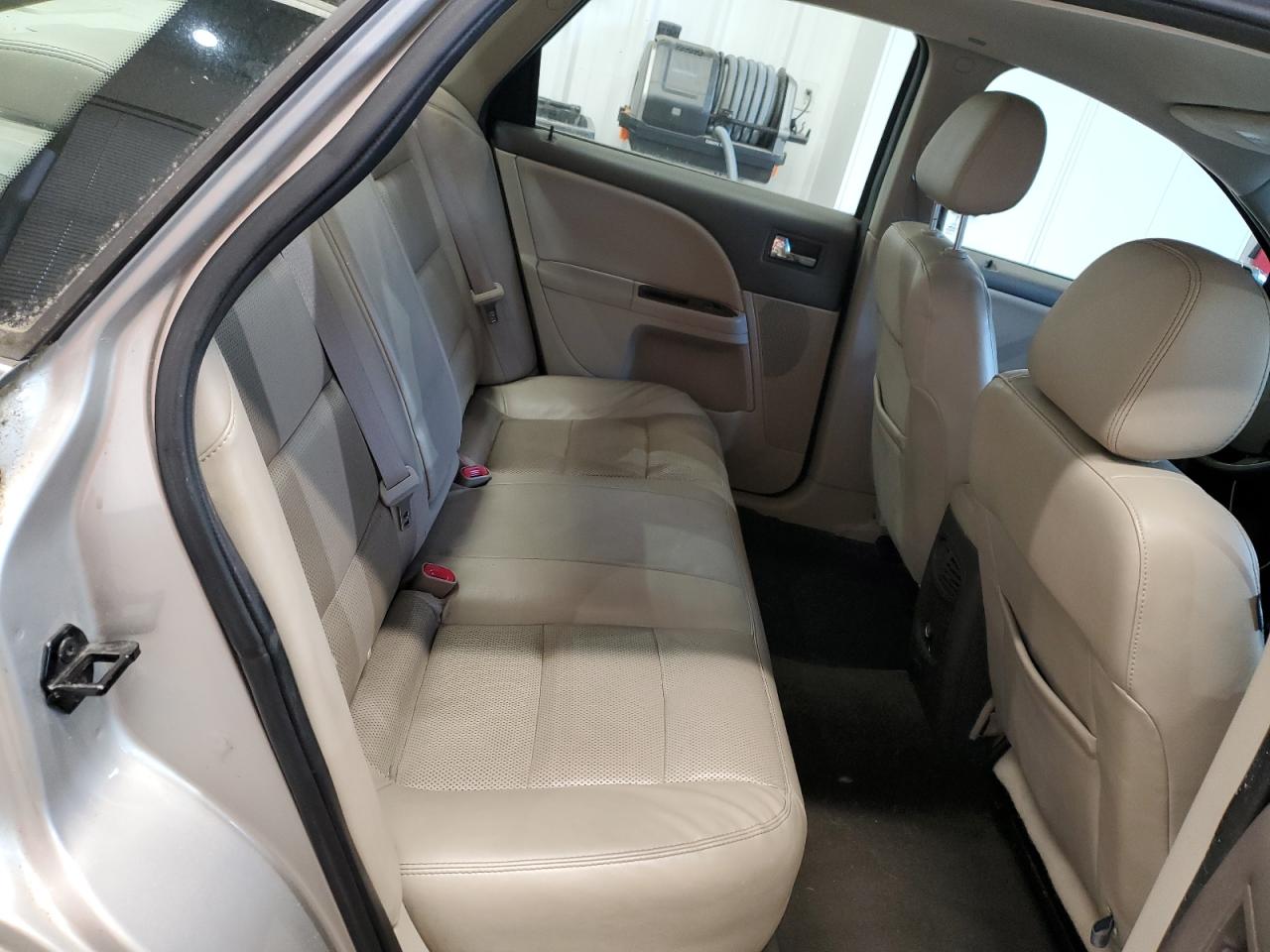 Lot #3292354287 2008 FORD TAURUS LIM