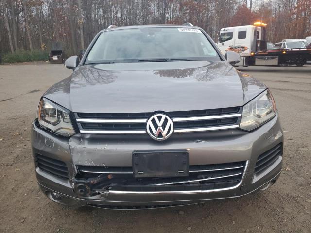 2013 VOLKSWAGEN TOUAREG V6 - WVGEF9BP0DD004837