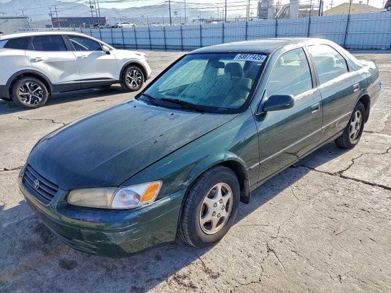 Global Auto Auctions: 1999 TOYOTA CAMRY LE