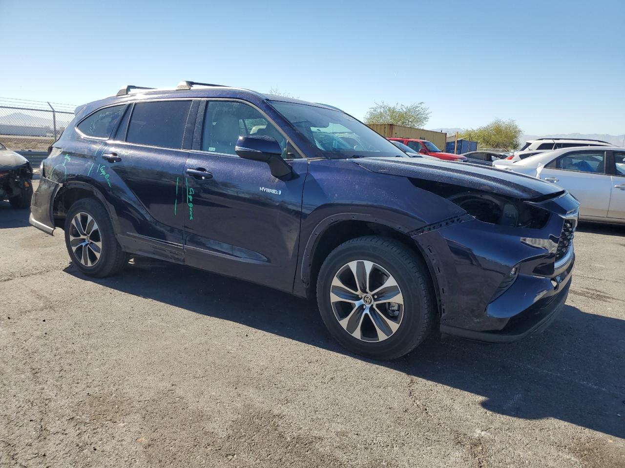 TOYOTA HIGHLANDER HYBRID XLE