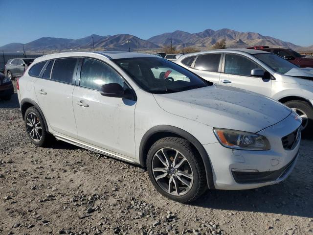 2015 VOLVO V60 CROSS #3286935809
