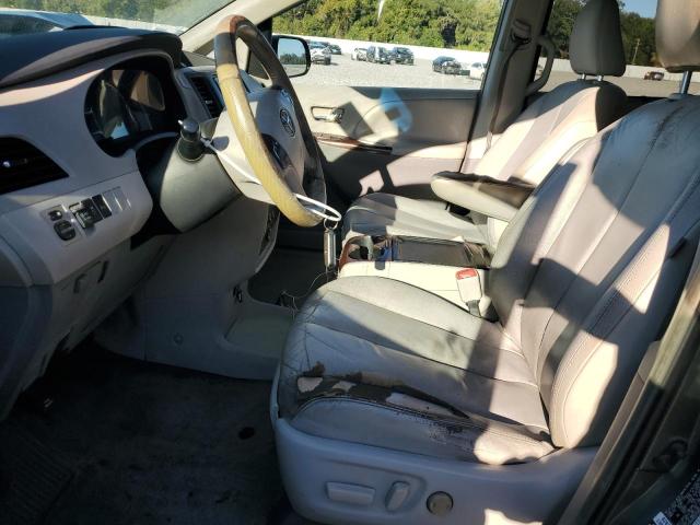 2013 TOYOTA SIENNA XLE #3303969707