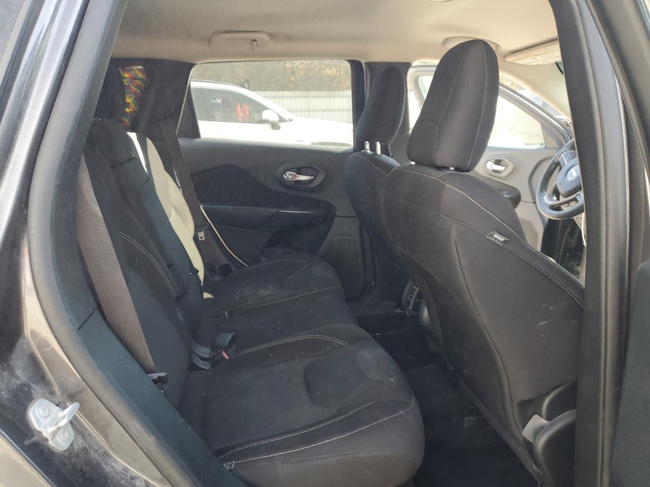 JEEP GRAND CHEROKEE LATITUDE