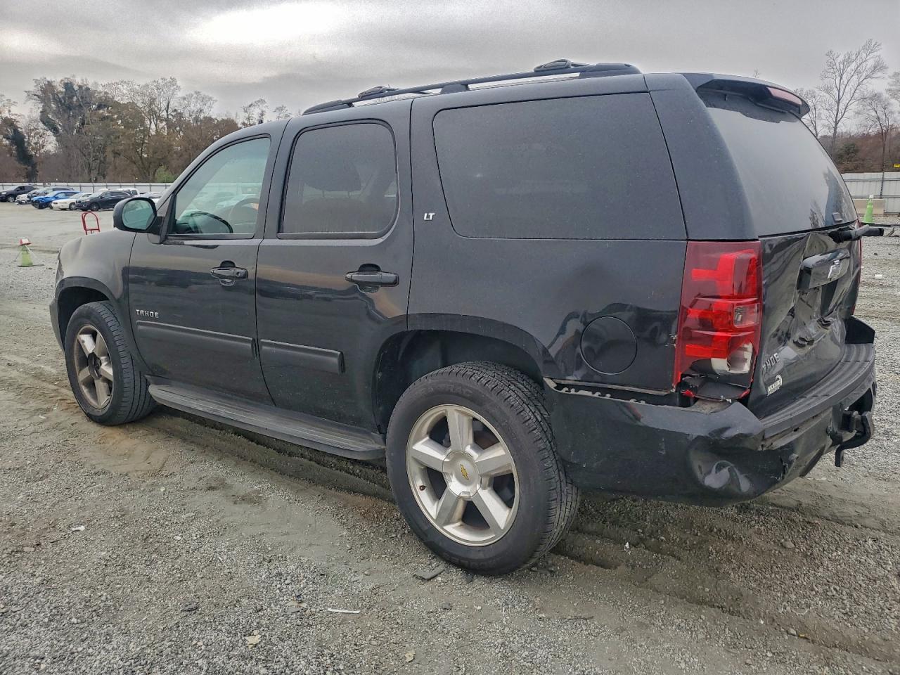 CHEVROLET TAHOE K1500 LT
