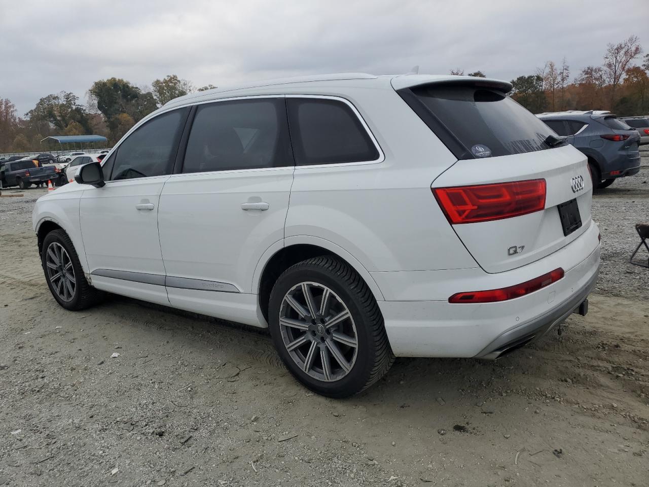 AUDI Q7 PREMIUM PLUS