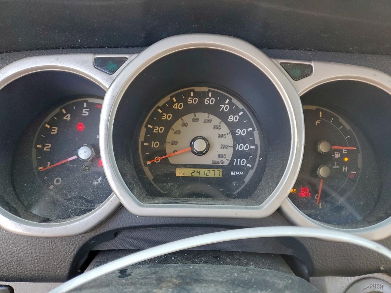 Lot #3301857025 2004 TOYOTA 4RUNNER SR