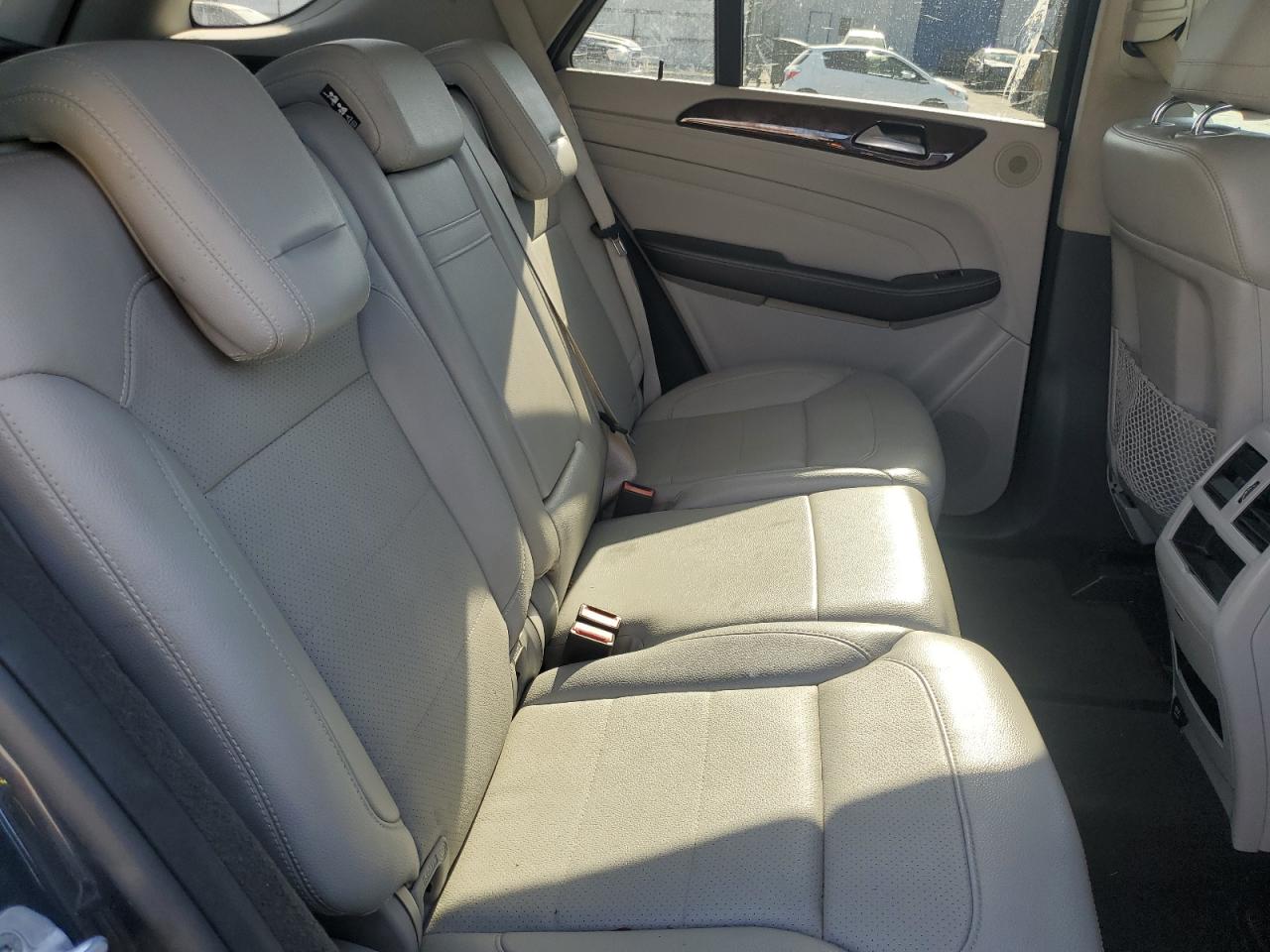 MERCEDES-BENZ M-CLASS 550 4MATIC