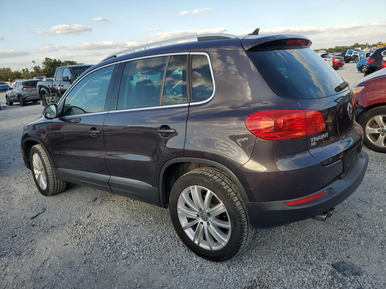 VOLKSWAGEN TIGUAN S