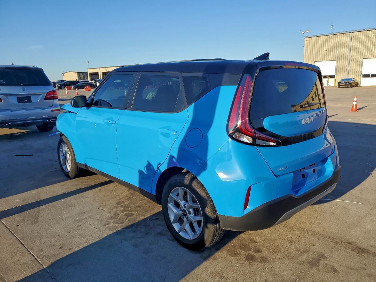 KIA SOUL LX