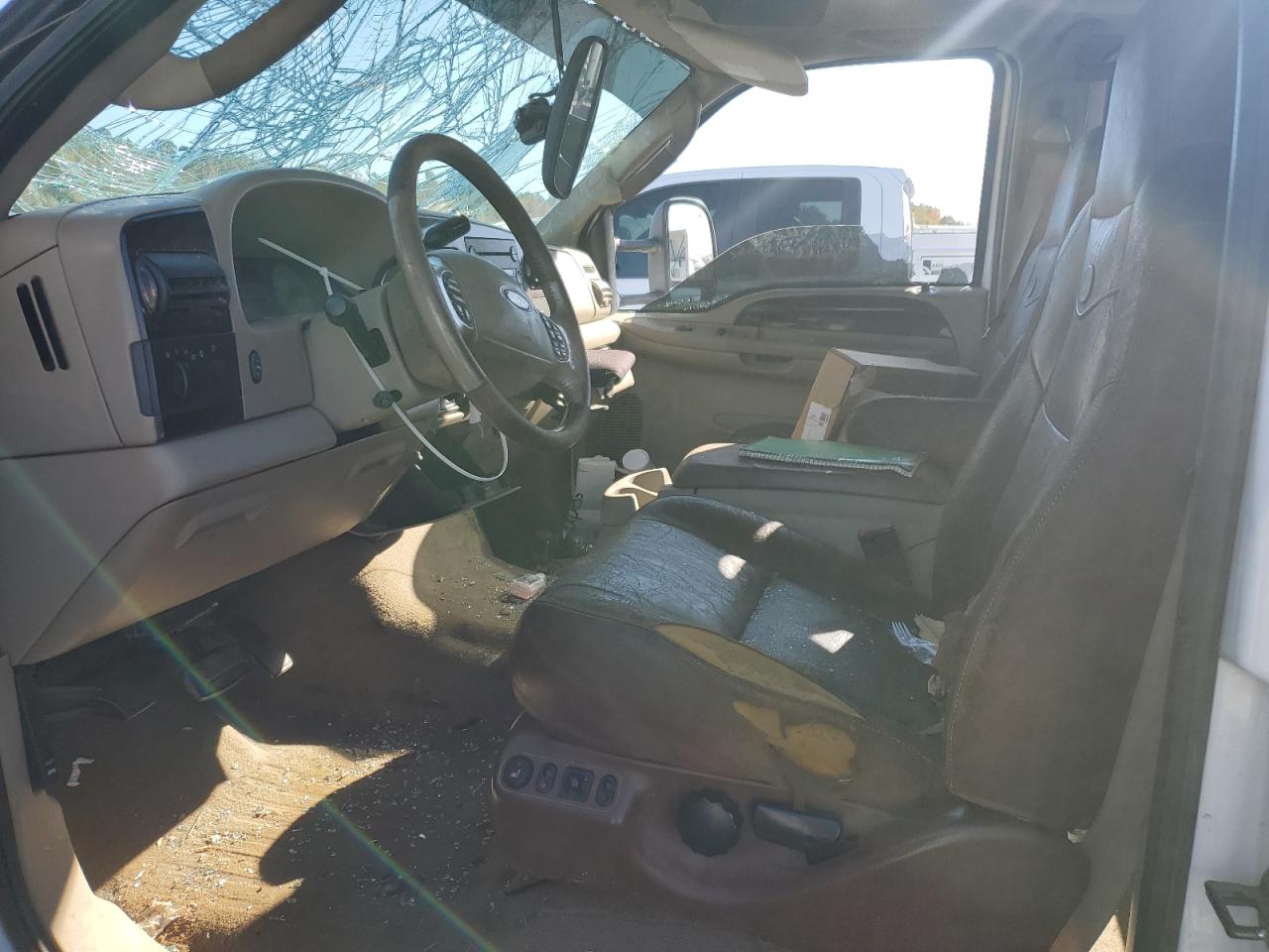 Lot #3290193215 2005 FORD F350 SUPER