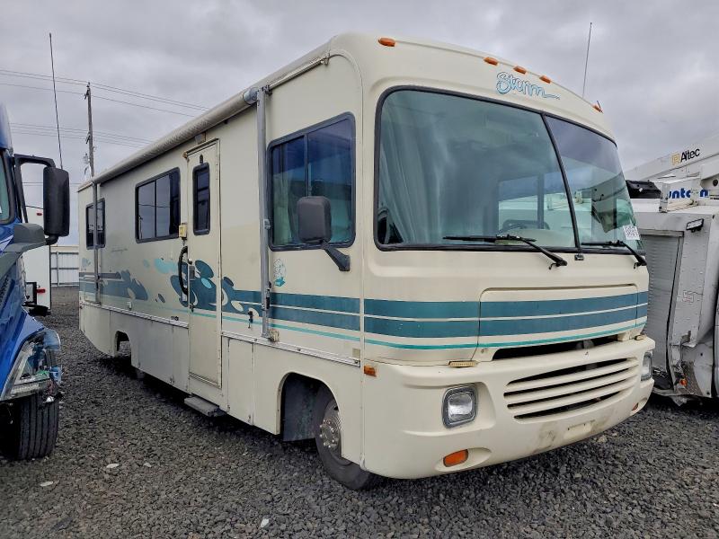 Global Auto Auctions: 1996 CHEVROLET P30