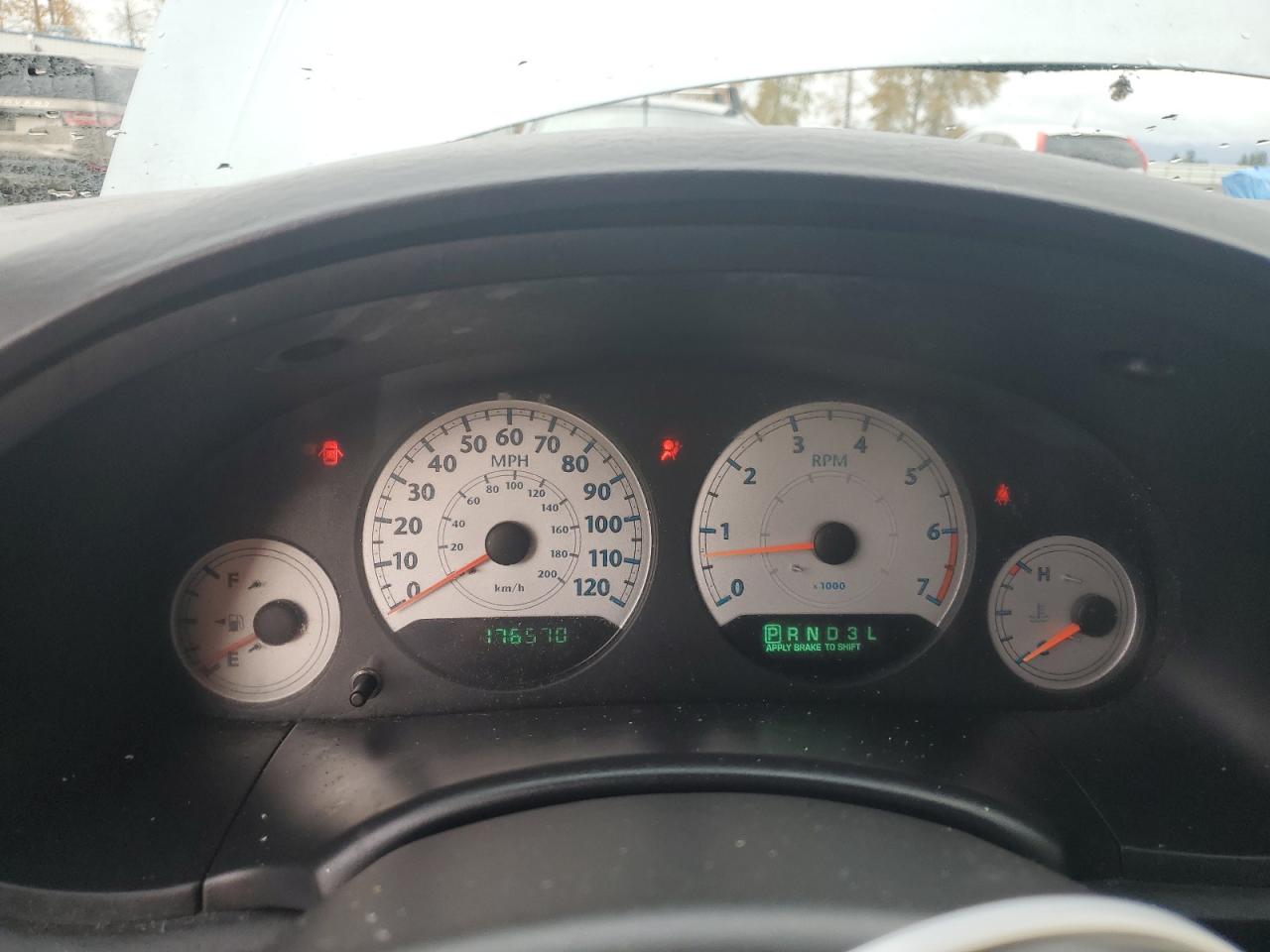 Lot #3284923932 2006 CHRYSLER TOWN & COU