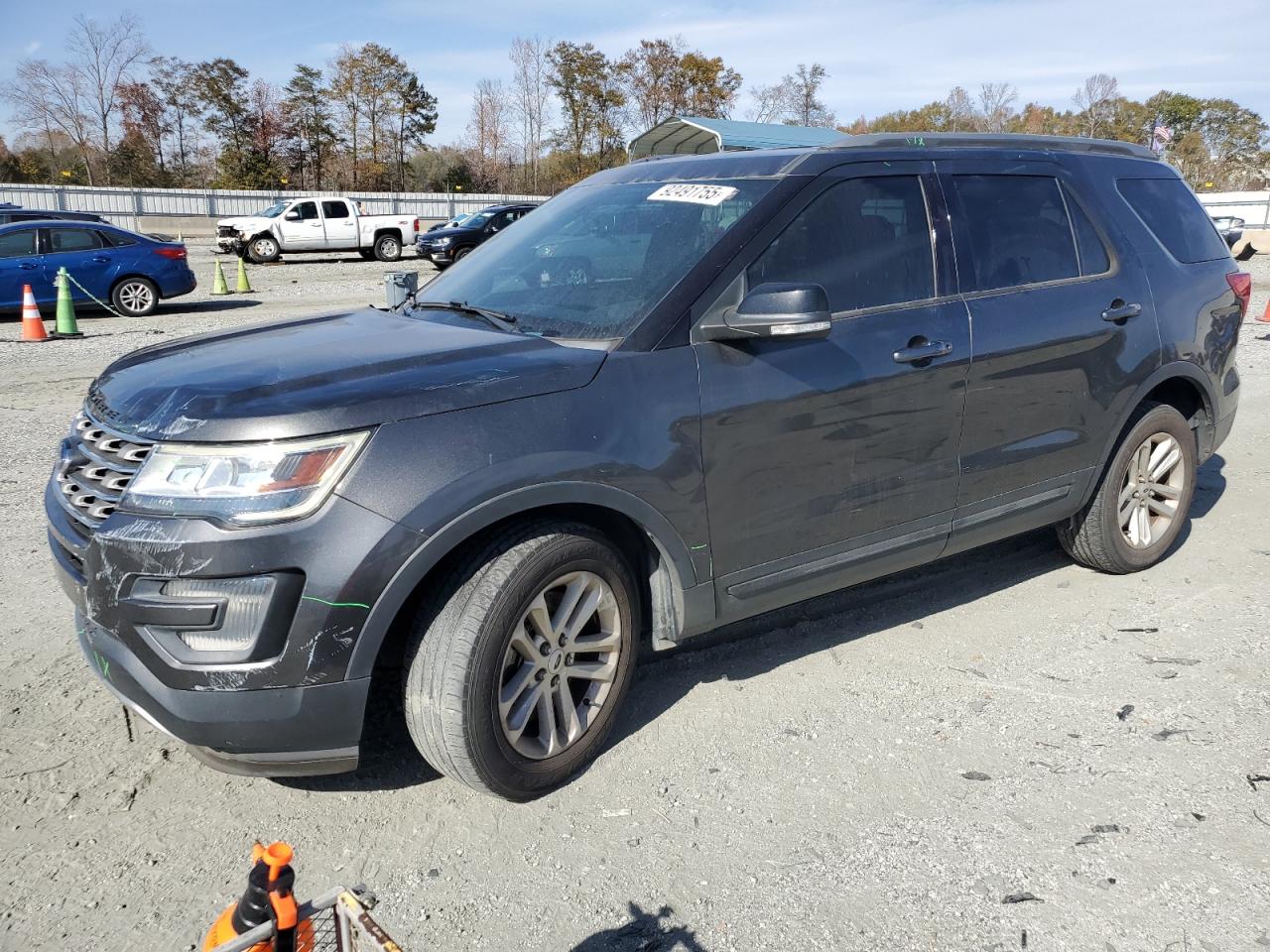 FORD EXPLORER XLT