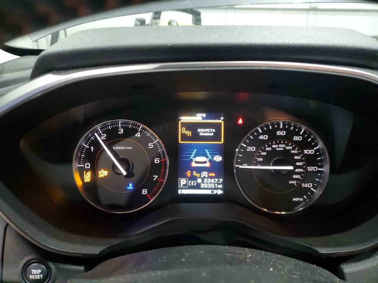 SUBARU CROSSTREK LIMITED