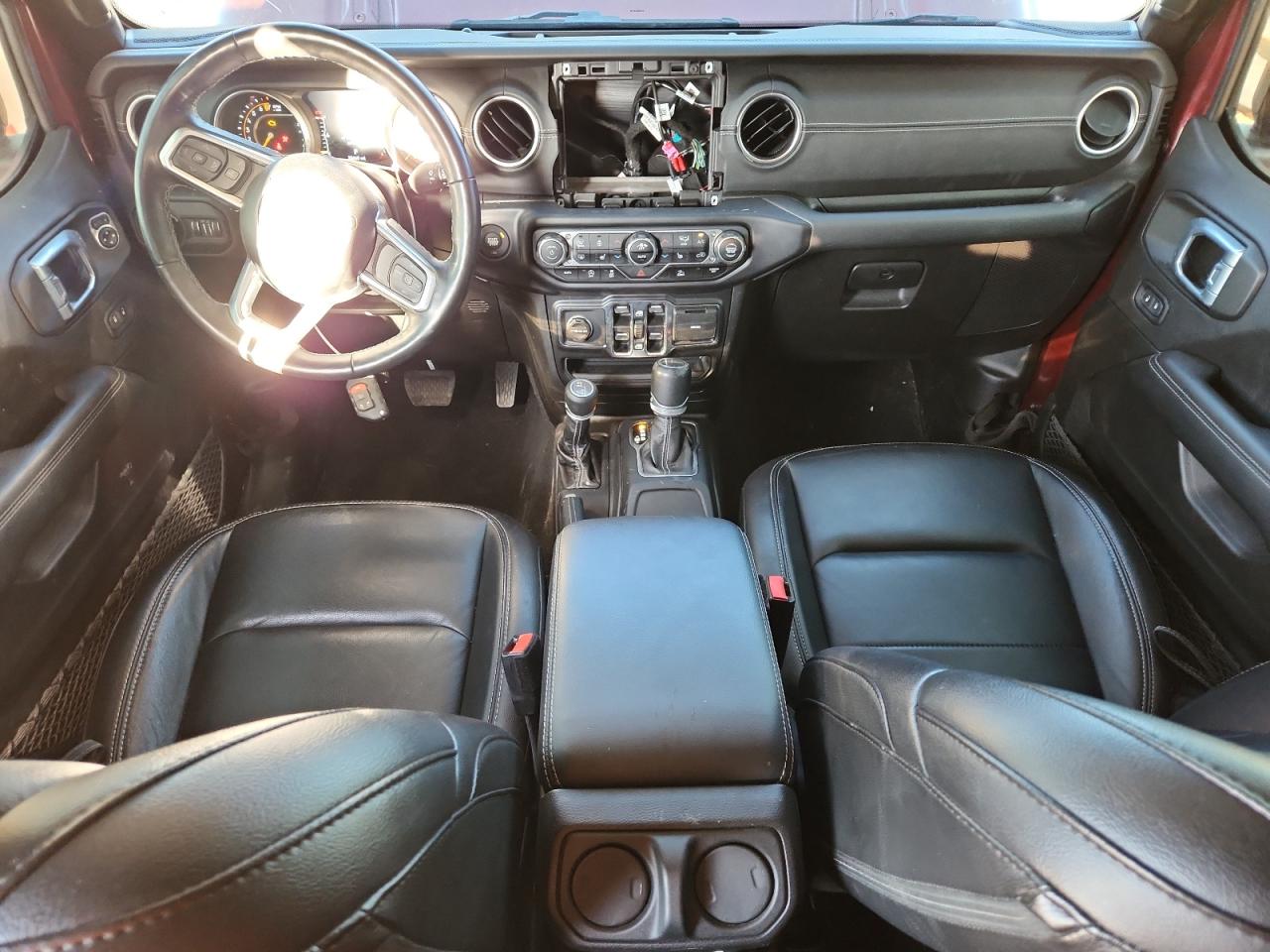 JEEP GLADIATOR OVERLAND