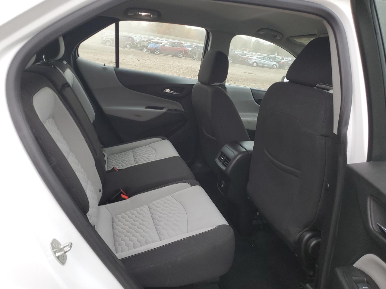 CHEVROLET EQUINOX LS