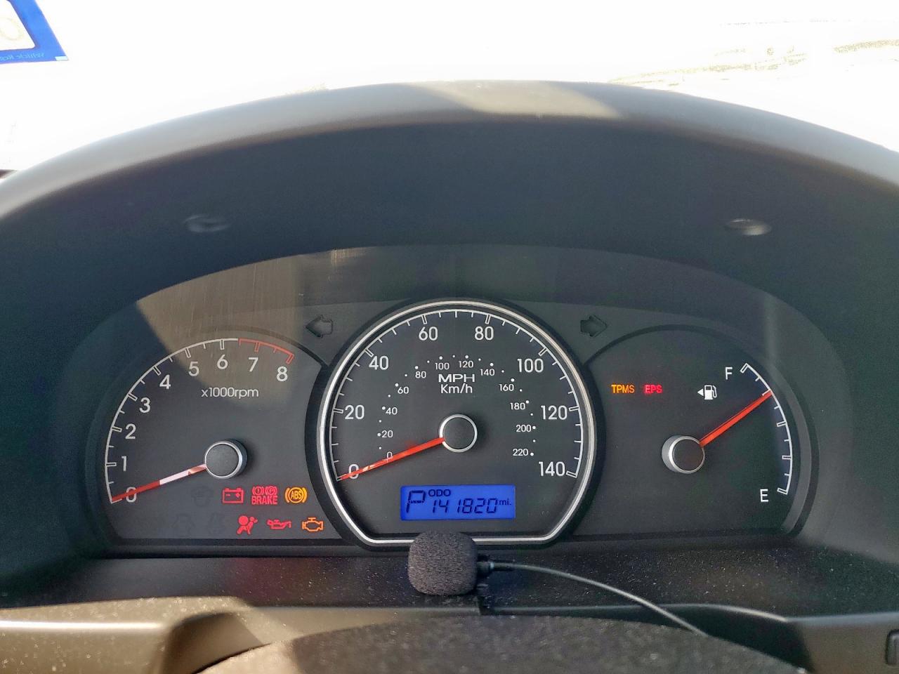 HYUNDAI ELANTRA BLUE