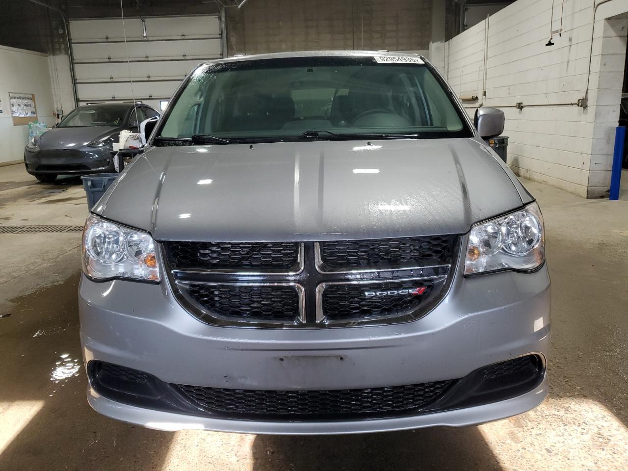 DODGE GRAND CARAVAN SXT