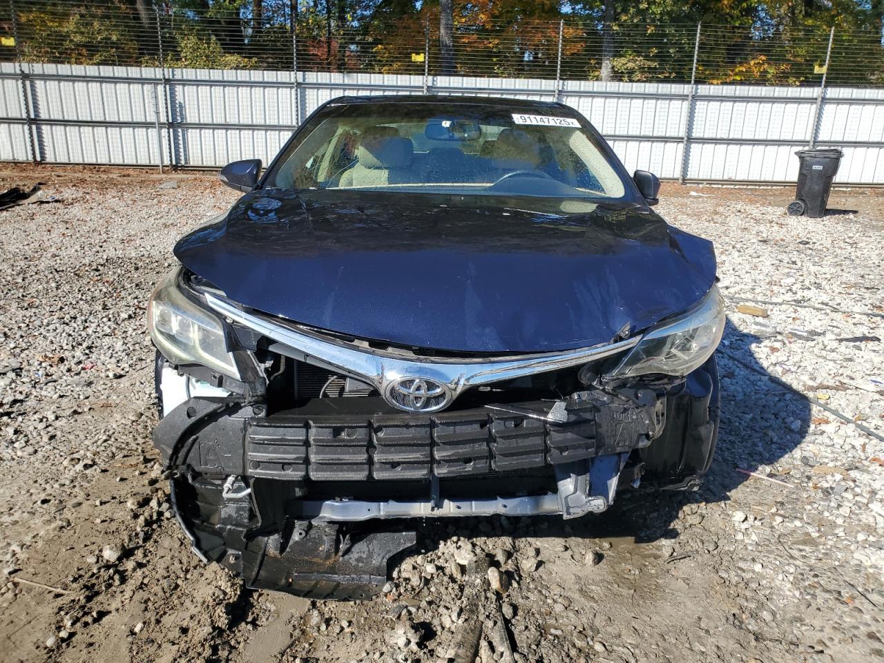 Lot #3301883414 2016 TOYOTA AVALON XLE