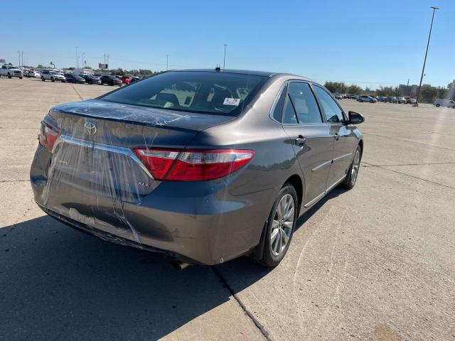 2017 TOYOTA CAMRY LE #3281392009