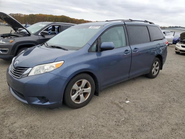 2013 TOYOTA SIENNA LE - 5TDKK3DC0DS339322