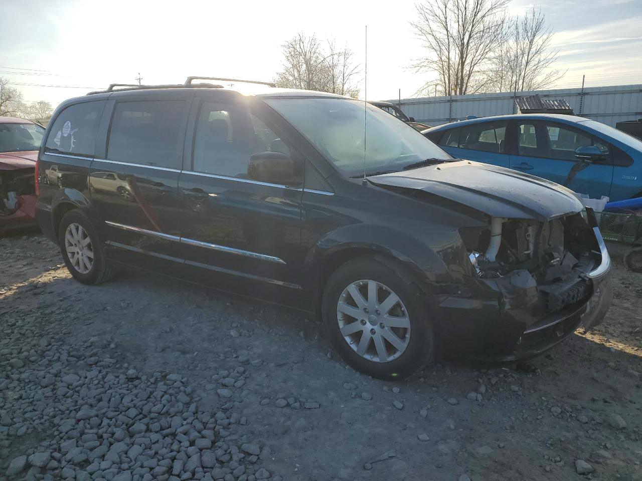 CHRYSLER TOWN & COUNTRY TOURING