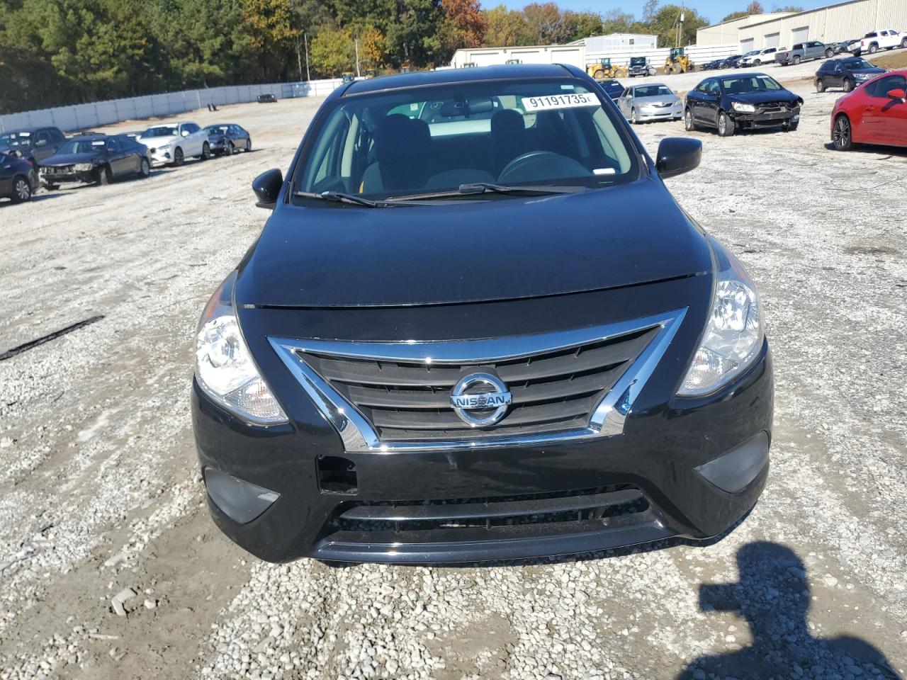 NISSAN VERSA S