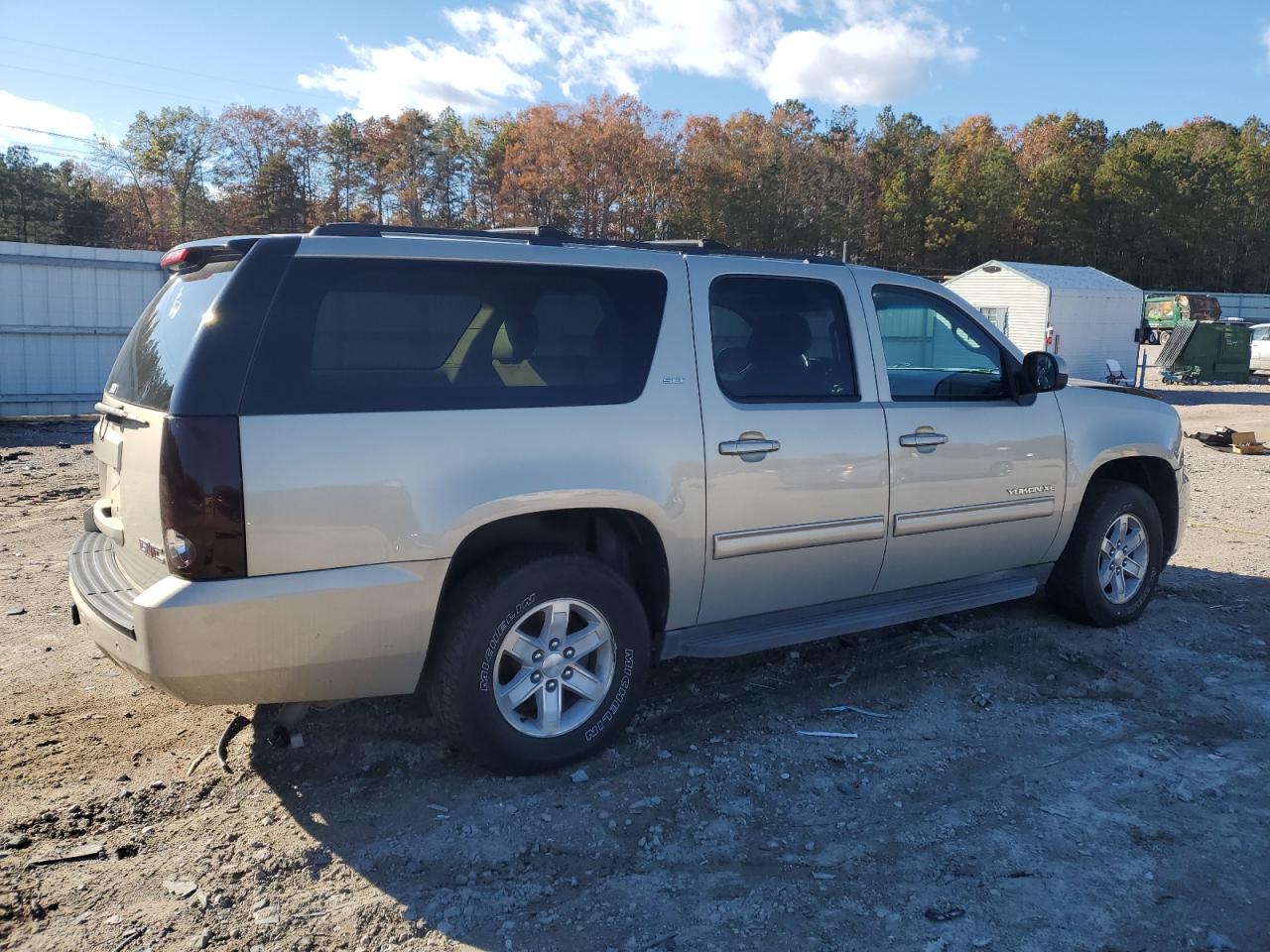 GMC YUKON K1500 SLT