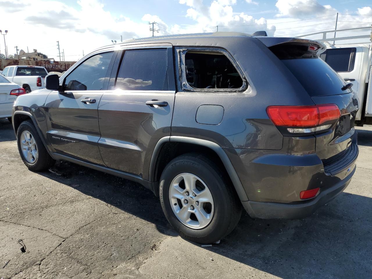 JEEP GRAND CHEROKEE LAREDO