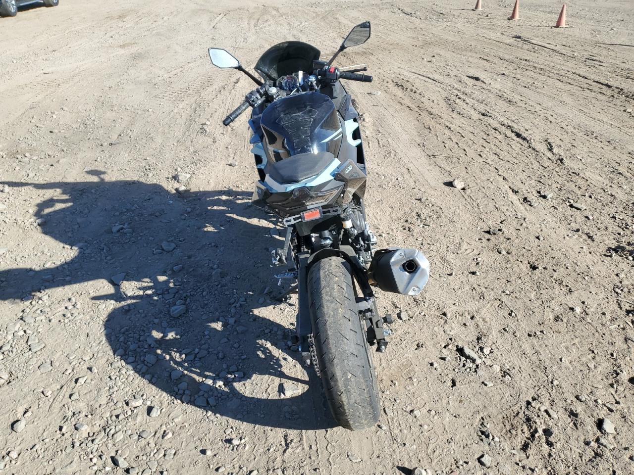 Lot #3290076261 2020 KAWASAKI EX400