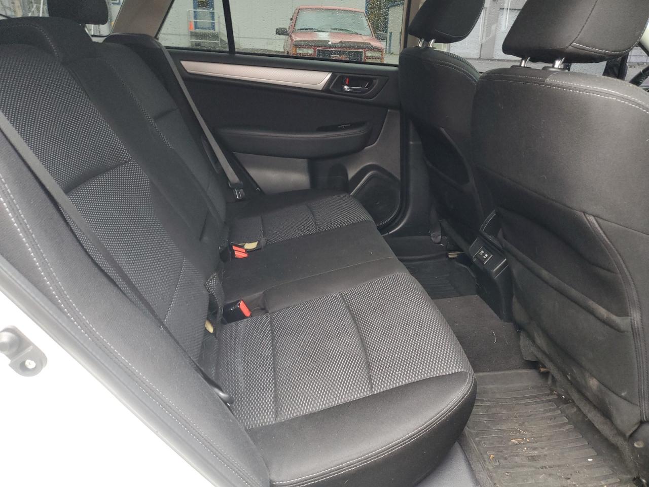 SUBARU OUTBACK 2.5I PREMIUM