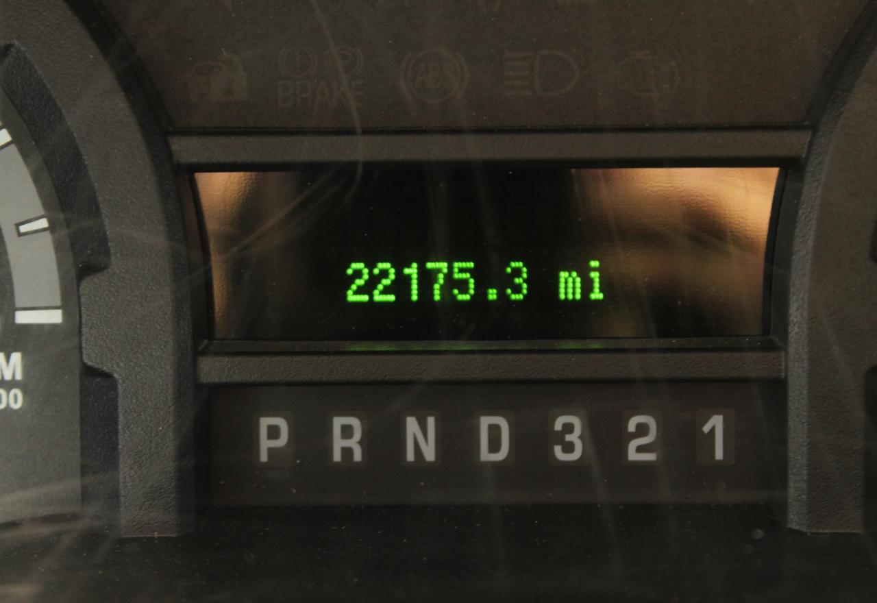 FORD ECONOLINE E450 SUPER DUTY CUTAWAY VAN