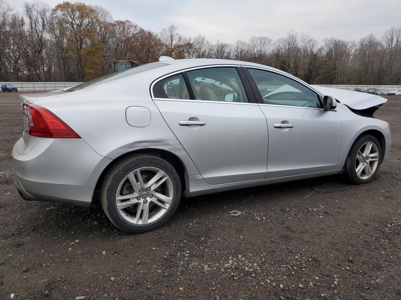 VOLVO S60 T5