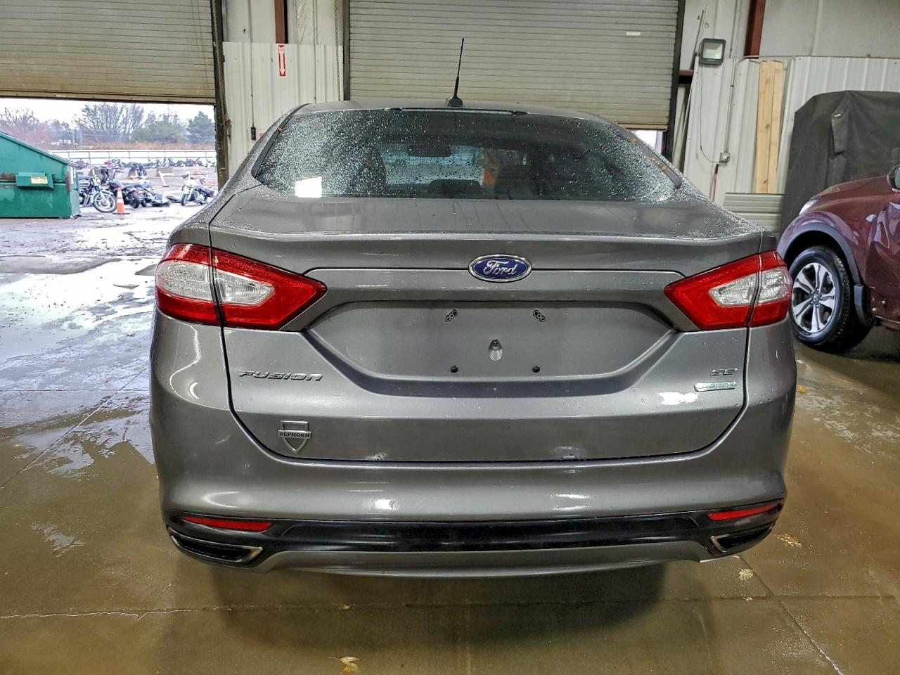 FORD FUSION SE