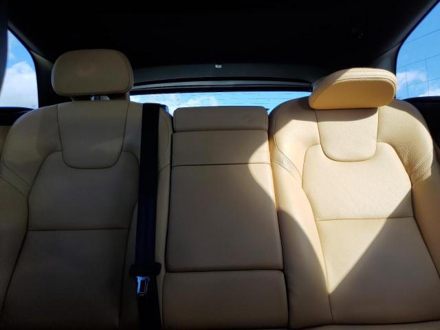 2020 VOLVO XC60 T6 MO - YV4A22RK4L1516355