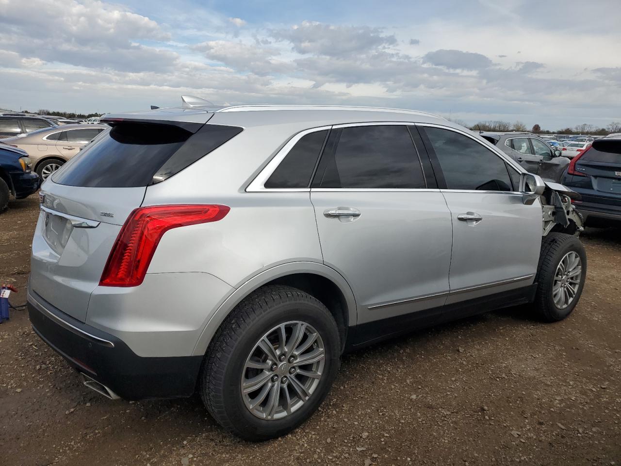 CADILLAC XT5 LUXURY