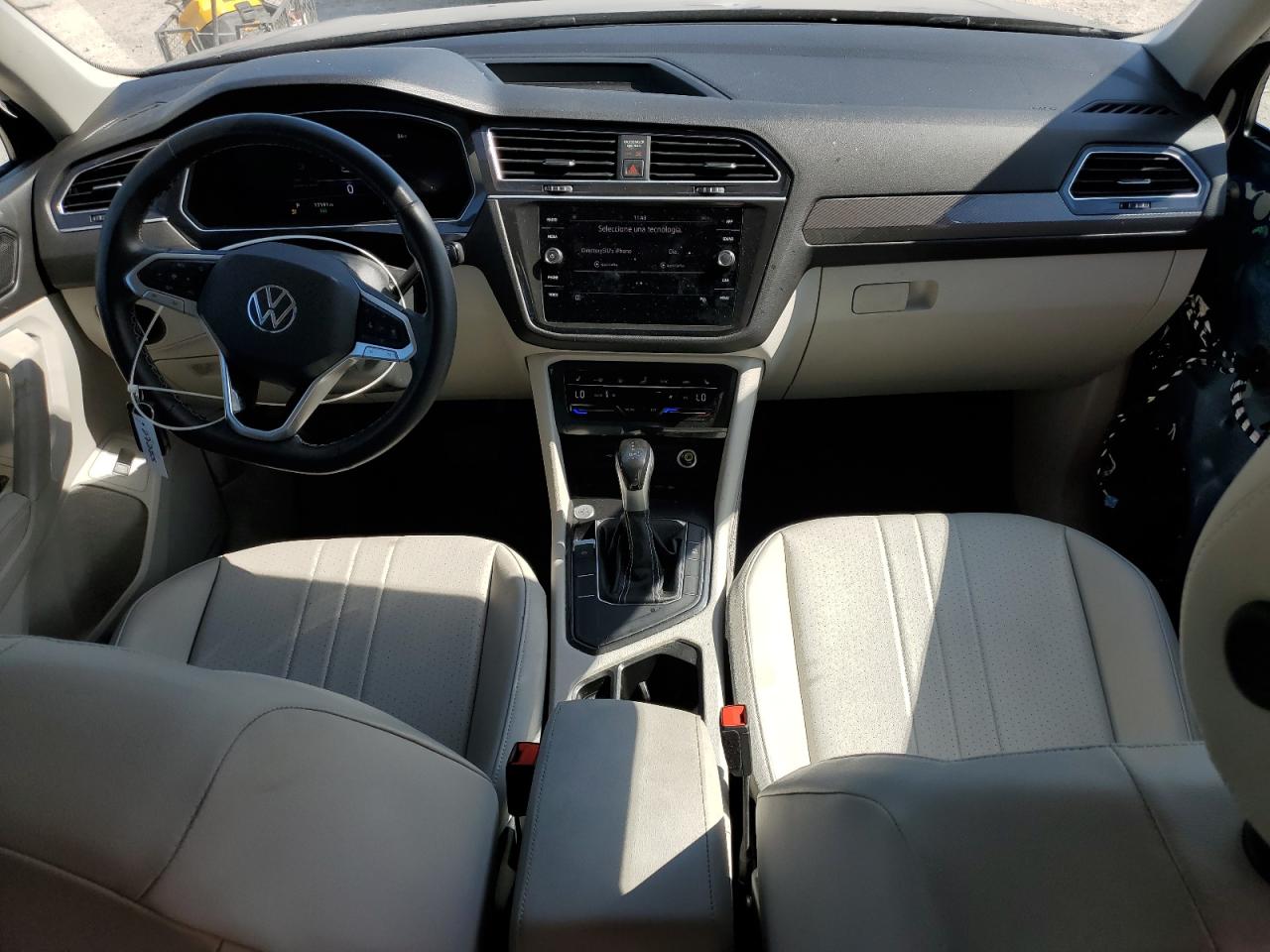 Lot #3301827362 2023 VOLKSWAGEN TIGUAN SE