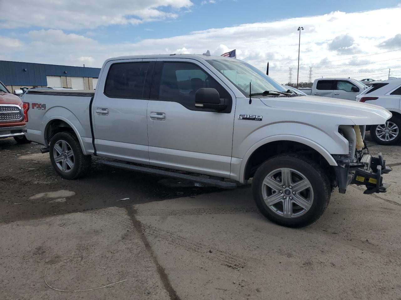 FORD F-150 SUPERCREW