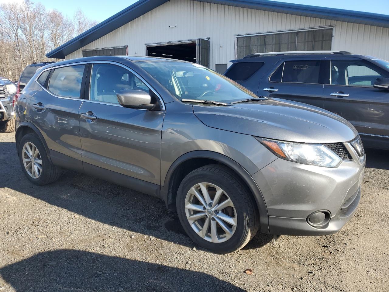 NISSAN ROGUE SPORT S
