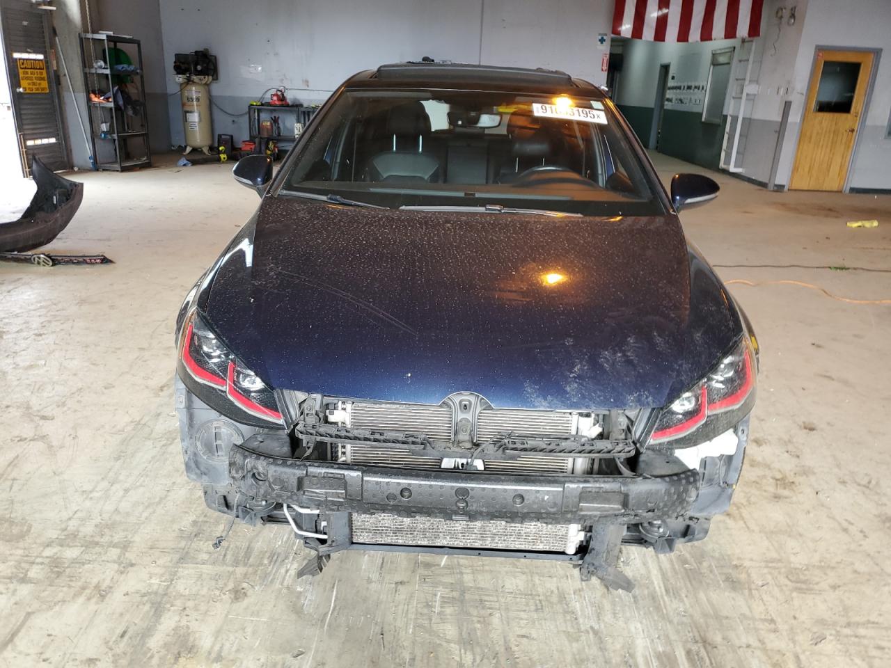 Lot #3317684232 2019 VOLKSWAGEN GTI S